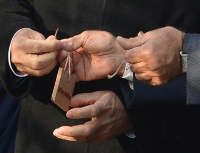 Başbakan Erdoğan, Torunu 'Ali Tahir” İçin Fidan Dikti