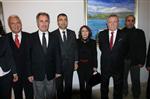 BILAL DOĞAN - Sanat ve İş Dünyası Ak Partili Vekilin Sergisinde Biraraya Geldi