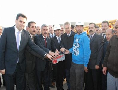 Tokat’ta 4 Minareli Cami ve Köprü Temeli Törenle Atıldı