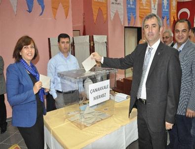 Ak Parti’de Temayül Yoklaması Yapıldı