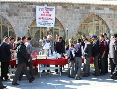 Ulukışla Kaymakamlığı Tarafından 1. Geleneksel Aşure Günü Düzenlendi