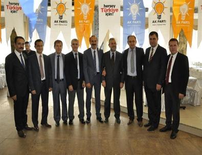 Uşak Ak Parti Temayül İçin Sandığa Gitti