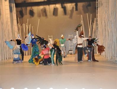 Zümrüdü Anka 4 Aralık'ta Sahnelenecek