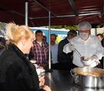 GELENEK / GÖRENEK - Büyükşehir Belediye Başkanı Akaydın, 3 Bin Kişiye Aşure Dağıttı