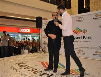 Ünlü Sanatçı Alişan Hayranıyla Düet Yaptı
