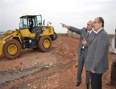 Vali Savaş Yatırımları İnceledi