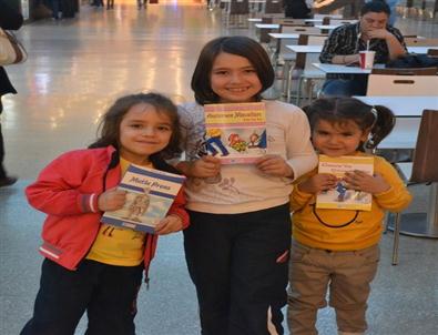 Çocuklar Kitaplarla Buluştu