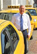 İzmir'de Vıp Taşımacılığa Büyükşehir'den Vize Çıkmadı