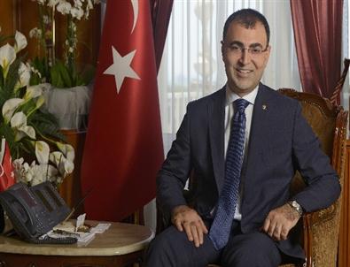 İzmir Valisi Toprak'tan Ulusal Medyaya Expo Çağrısı Açıklaması