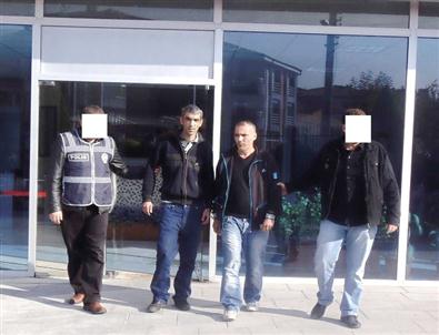 Balıkesir'de Hırsızlık Şüphelileri Yakalandı