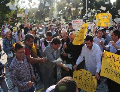 Çalgıcılardan Davullu Zurnalı 'Sahte Dolar” Eylemi