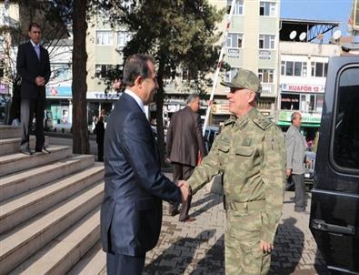 Orgeneral Dündar'dan Bingöl Valisi Taşyapan'a Ziyaret