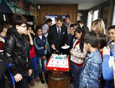 Konak Çocuk Senatosu, Haklarına Sahip Çıktı
