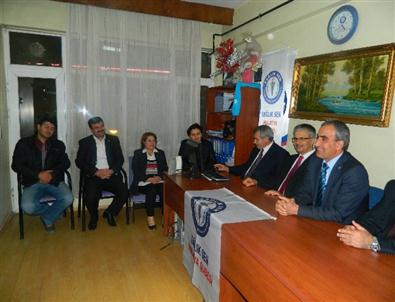 Prof. Dr. İbrahim Gezer'den Sağlık Sen’e Ziyaret