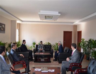 Vali Vasip Şahin’den Defterdar Murat Yiğiter’e Ziyaret