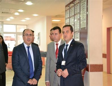 25 Yılını Dolduran Diş Hekimleri Onurlandırıldı