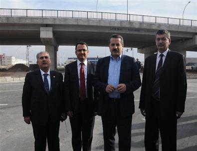 Bakan Çelik, Osb Köprülü Kavşakta İncelemelerde Bulundu