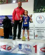 Türkiye'nin En Küçük Şampiyonu Yine Şampiyon