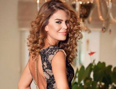 Özlem Yıldız'a teklif yağıyor