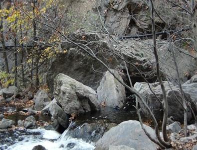 Vali Karaloğlu Sadağı Kanyonunda Trekking Yaptı