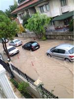 İZMIR SU VE KANALIZASYON İDARESI - İzmir'de Sağanak Yağış Hayatı Felç Etti