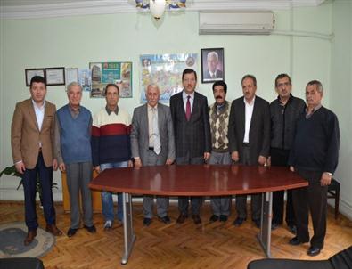 Hasan Aydoğan, Emekliler Derneği’ni Ziyaret Etti