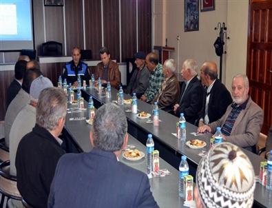 Kavakyolu Beldesi’nde Huzur Toplantısı Yapıldı