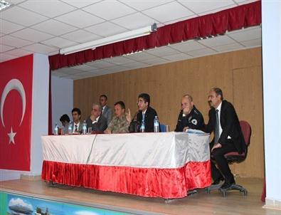 Kurum Amirleri Muhtarların Sorunlarını Dinledi