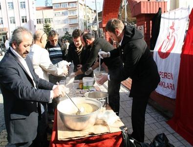 Zonguldak Alperen Ocakları'ndan Aşure İkramı