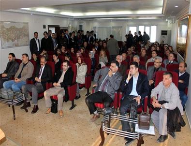 Alaşehir'den Dershanelerin Kapatılmasına Tepki