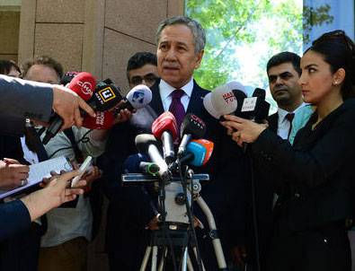 Arınç'tan Kamer Genç çıkışı