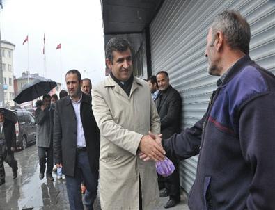 Bdp Milletvekili Zozani Esnafı Ziyaret Etti