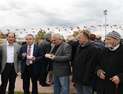 Konyaaltı Belediyesi’nden 20 Kazan Aşure