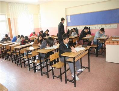 Yozgat’ta 7 Bin 806 Öğrenci Sınava Girdi