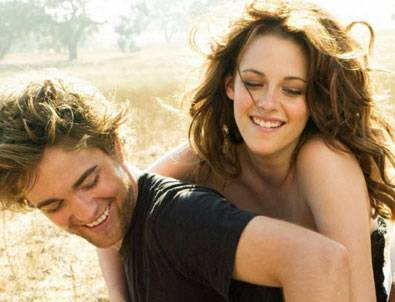 Kristen Stewart ve Robert Pattinson yeniden bir araya geldi