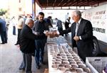 Mezitli Belediyesi 3 Bin 500 Kişiye Aşure Dağıttı