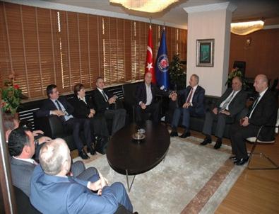 Satso Heyeti Türk-iş’te