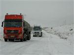 Ulgar Dağı’nda Kar ve Tipi Ulaşımı Olumsuz Etkiliyor