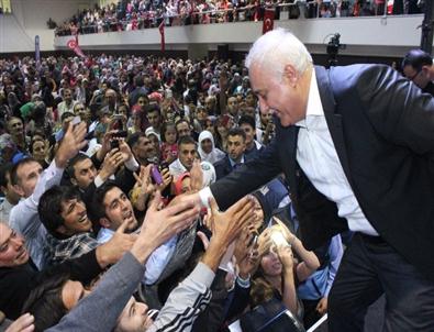 Sarıçam’da Nihat Hatipoğlu Coşkusu