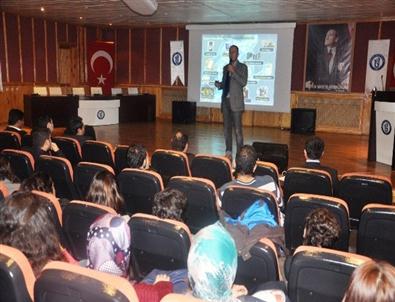 Bü’de Biyomühendislik Konuşuldu