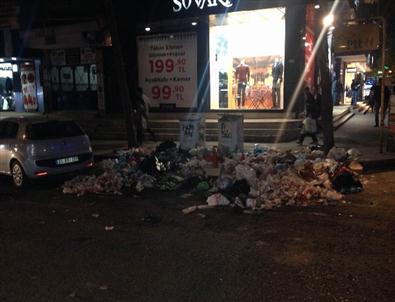 Diyarbakır'ın En İşlek Caddesi Çöpten Geçilmiyor