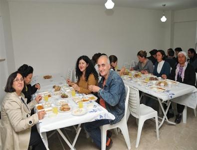 Tahtacı Kültür Evi'nde İlk Cem ve İlk İftar