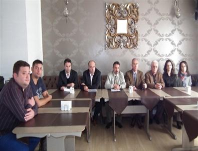 Diş Hekimlerinden 'Sağlıkta Taşeronlaşma' Açıklaması