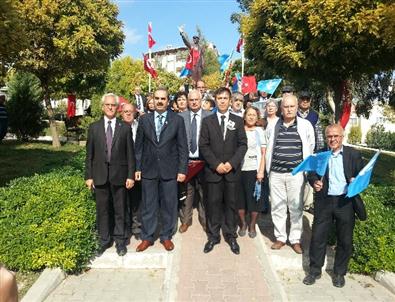 Dsp İzmir İl Teşkilatı Ecevit'i Andı