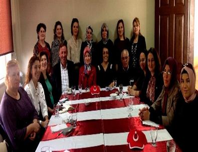 Ak Parti’li Kadınlar Sultanhisar’da Bir Araya Geldi