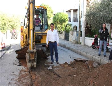 Başkan Kocadon, Alt Yapı Çalışmalarını Yerinde İnceledi