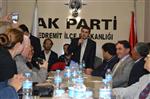 AHMET KAYNAK - Edremit Ak Parti’de Delegeler Aday Adaylarını Terletti