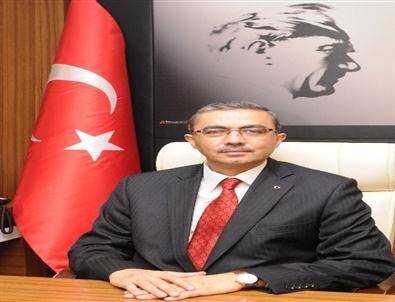 Rektör Prof. Dr. İsmail Güvenç’in 10 Kasım Mesajı