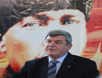 Başkan Karaosmanoğlu'ndan 10 Kasım Mesajı