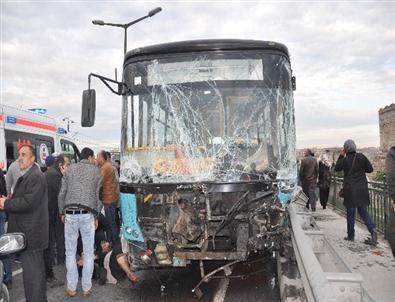 (özel Haber) Zincirleme Otobüs Kazasında Can Pazarı